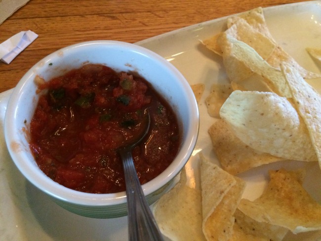 June at Applebee's - chips and salsa YUM!